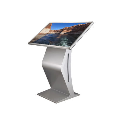 Signage interno de Digitas que anuncia a exposição do quadro de avisos do LCD para o shopping